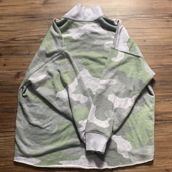 American eagle aerie sweater - Picture 2 of 2